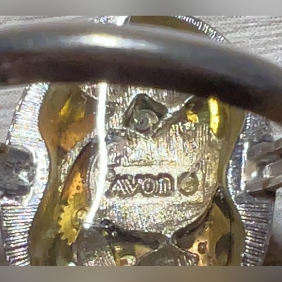 Vintage Designer Avon Silver Steampunk Gear Statement Ring, Size 7.5 - Picture 7 of 10